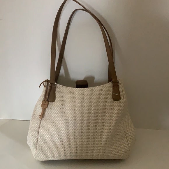 NWOT White Basket weave Fossil purse - Picture 2 of 10